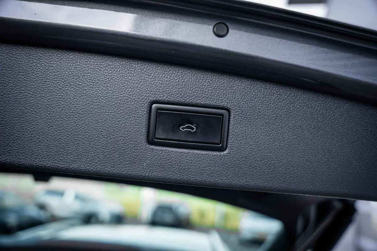 1.5 TSI ACT Comfortline Business | Airco (automatisch) | Cruise control adaptief | Elektrisch bedienbare achterklep met sensorsturing