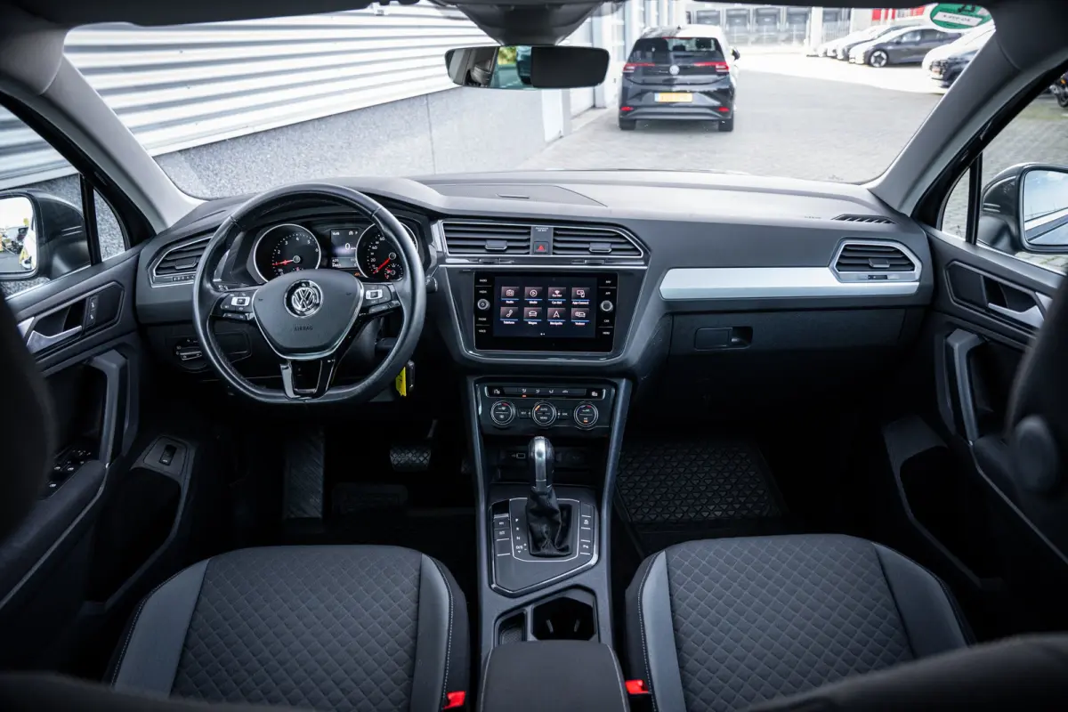 1.5 TSI ACT Comfortline Business | Airco (automatisch) | Cruise control adaptief | Elektrisch bedienbare achterklep met sensorsturing