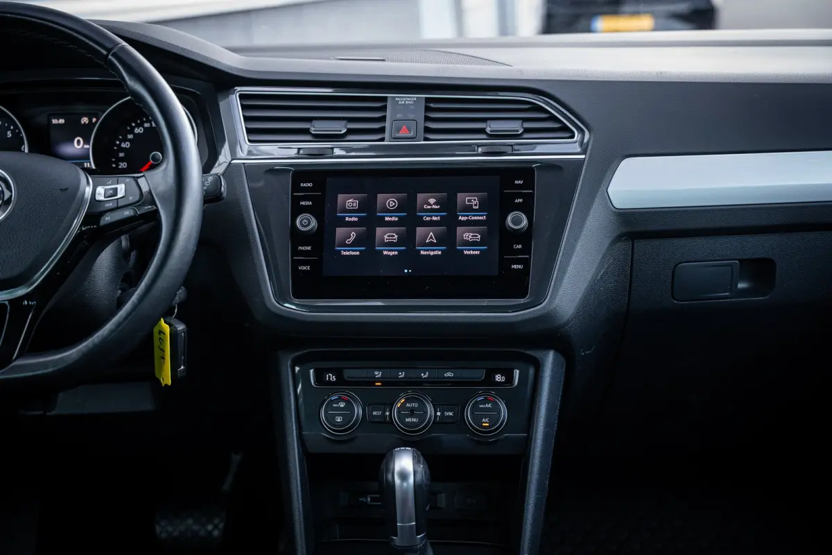 1.5 TSI ACT Comfortline Business | Airco (automatisch) | Cruise control adaptief | Elektrisch bedienbare achterklep met sensorsturing