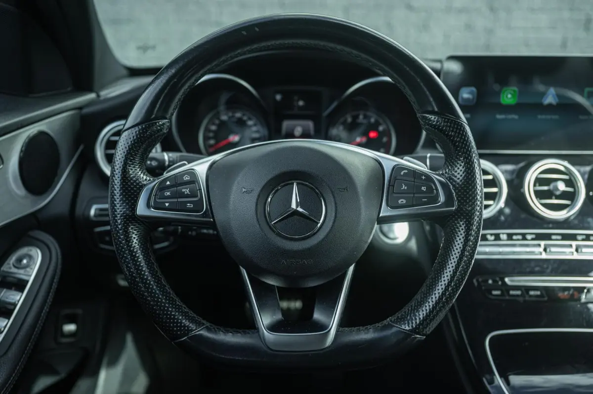 180 AMG LINE 18INCH LED CAMERA CARPLAY