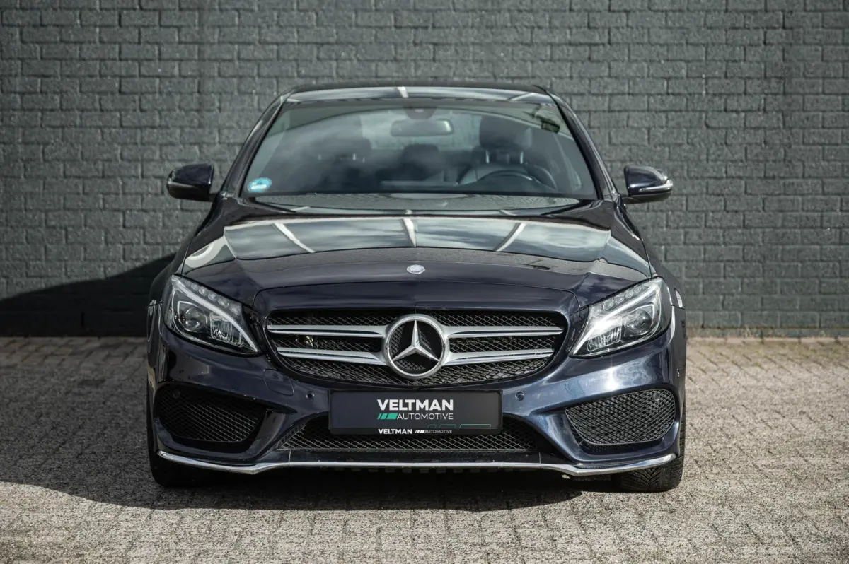 180 AMG LINE 18INCH LED CAMERA CARPLAY
