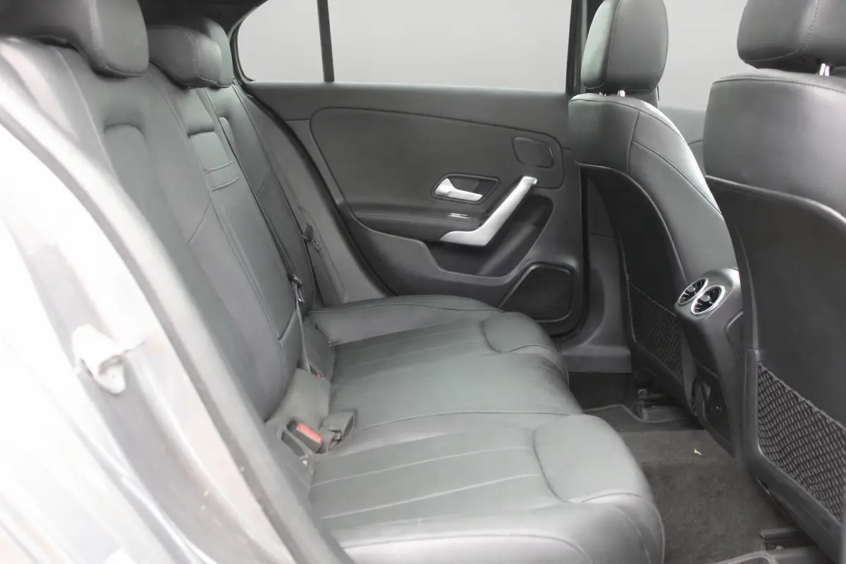 200 AUT7 Luxury Line PANORAMADAK LEDER SFEER KEY-LESS GO
