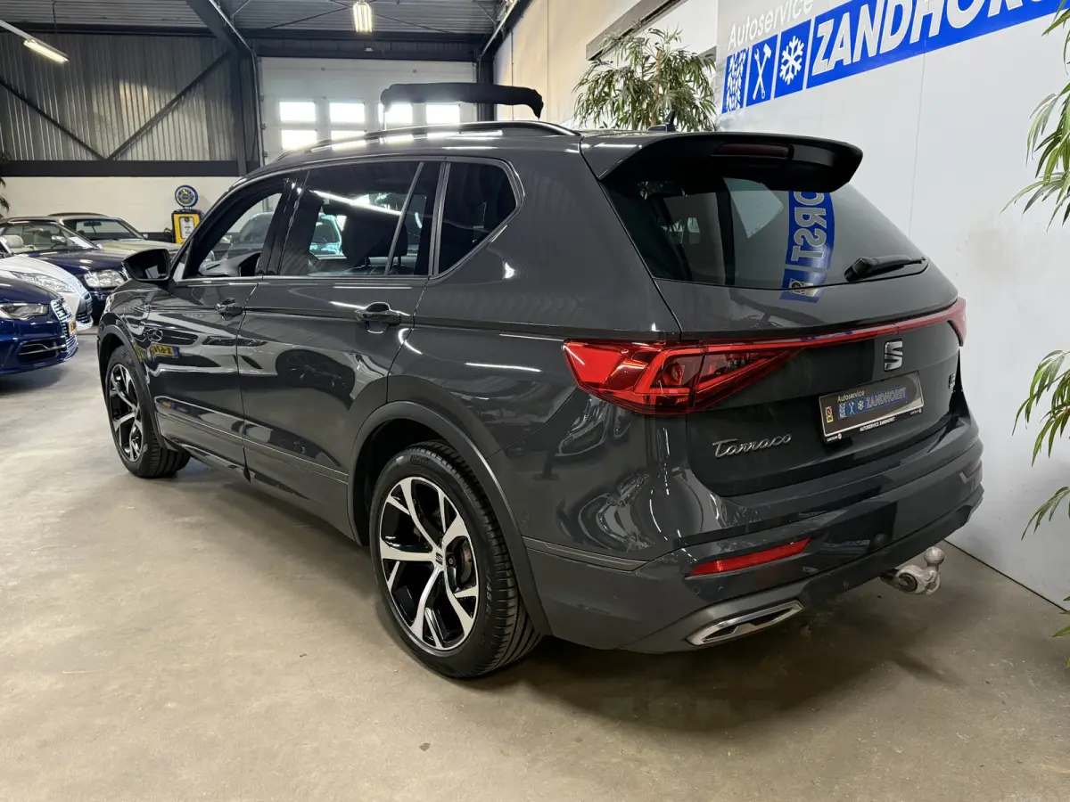 1.4 TSI e-Hybrid PHEV FR Business Intense // Leer // Led // Keyless