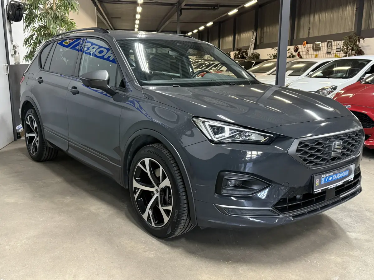 1.4 TSI e-Hybrid PHEV FR Business Intense // Leer // Led // Keyless