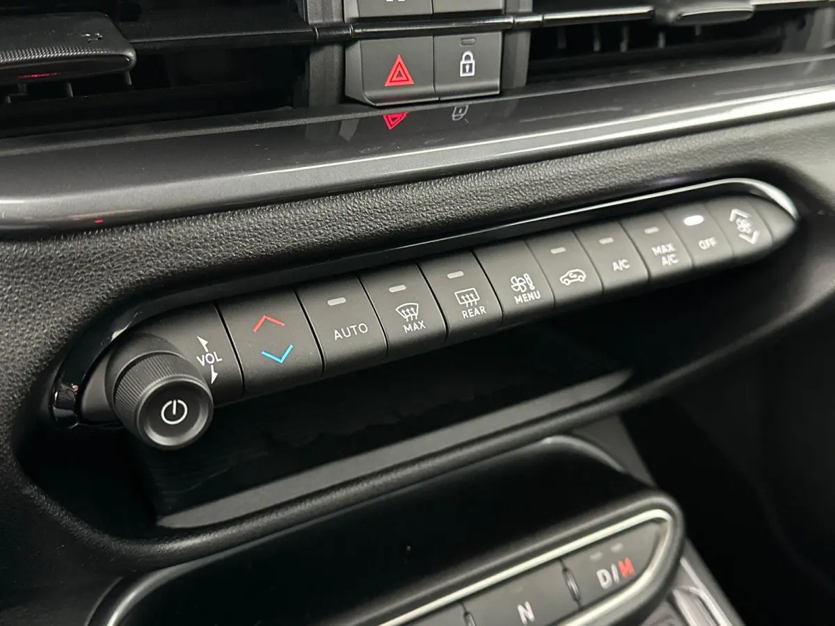 1.2 Hybrid Sport | Camera | Navigatie | LMW | Adaptive Cruise Control | Apple Carplay | Sensoren Voor+Achter | 145PK | Elektrische Achterklep | Tot 8 jaar speciale Garantie!