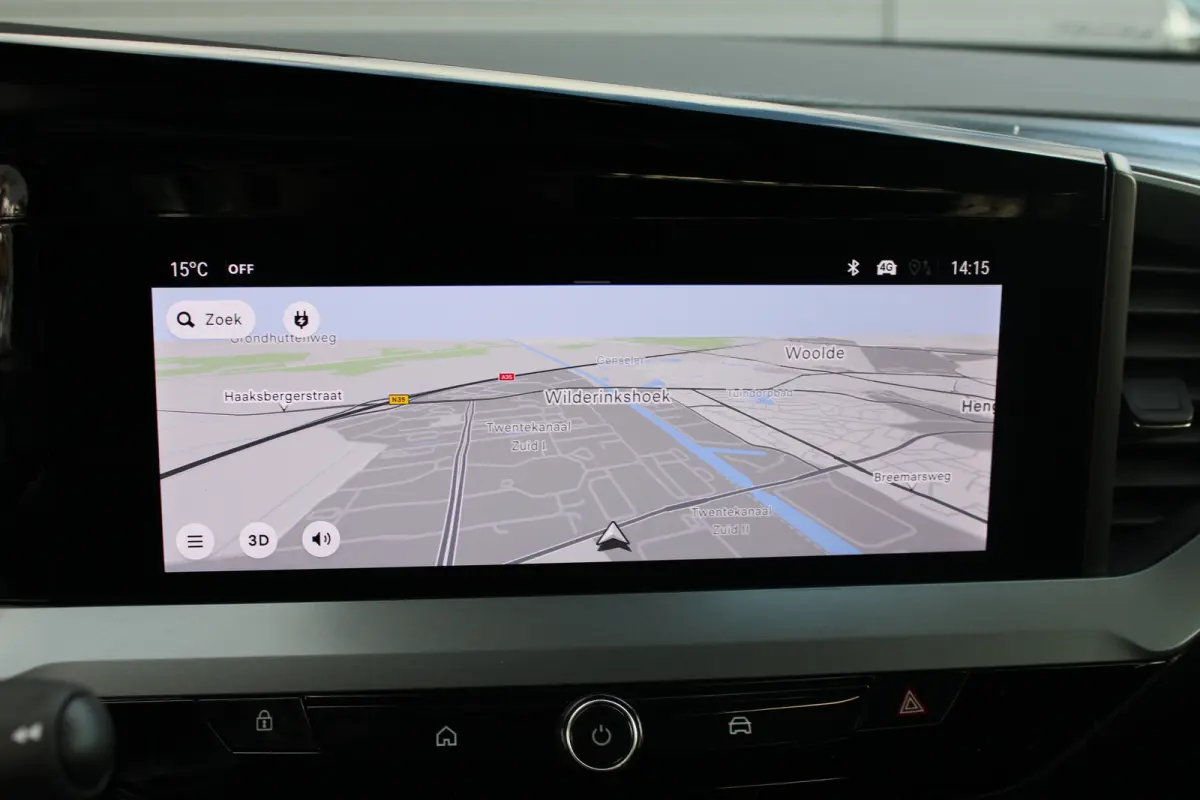 GS 54 kWh | Fase 3 laden | Navigatie | Camera | Stuurverwarming | Apple carplay | Bluetooth | 12.650km |