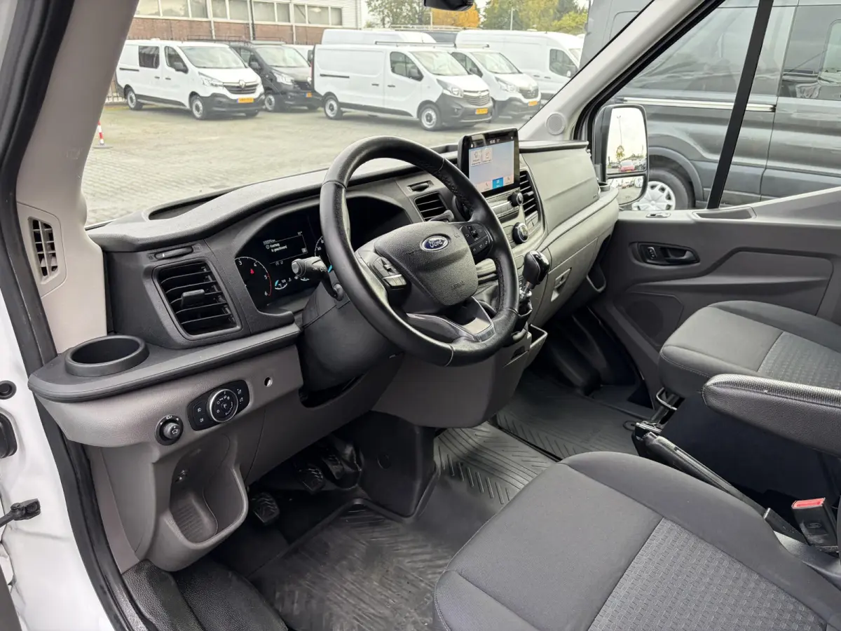 350 2.0 TDCI L3H2*HAAK*CAM*A/C*CRUISE*OMVORMER*