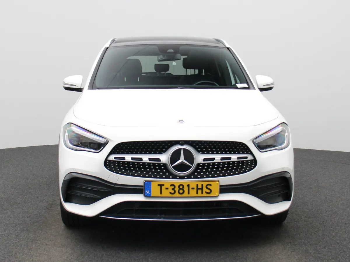 250 e Business Solution AMG Limited | Automaat | Panorama dak | Focal audio | Sfeer verlichting | Apple carplay / Android auto | Virtual cockpit | Camera | Navigatie | Stoel verwarming | DAB