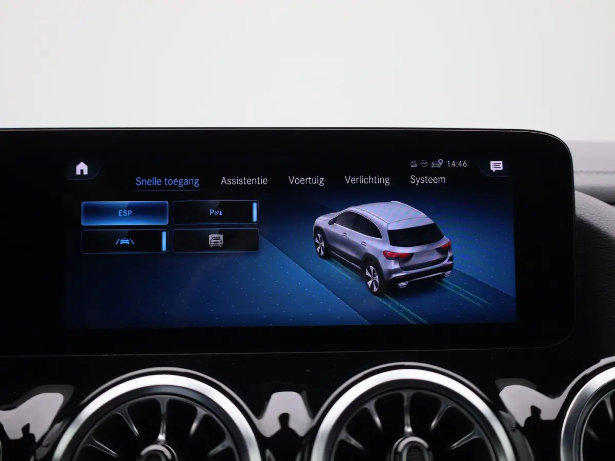 250 e Business Solution AMG Limited | Automaat | Panorama dak | Focal audio | Sfeer verlichting | Apple carplay / Android auto | Virtual cockpit | Camera | Navigatie | Stoel verwarming | DAB