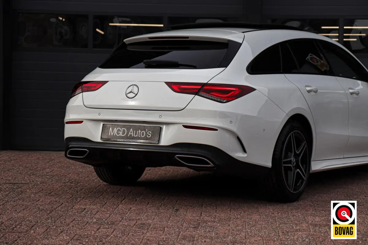 220 AMG-Pakket |LED|PANODAK|SFEERVERL.|BURMESTER|CAMERA|STOELVERW.|ELEK. KLEP