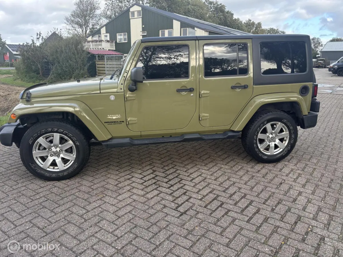 Sahara 4dr