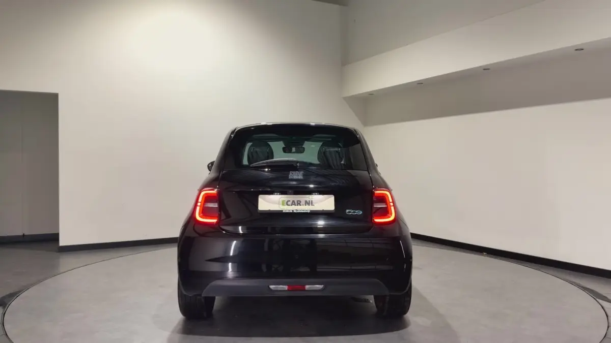 La Prima 42 kWh | JBL! audio | Verwarmbare stoelen | Panorama dak | Full led |