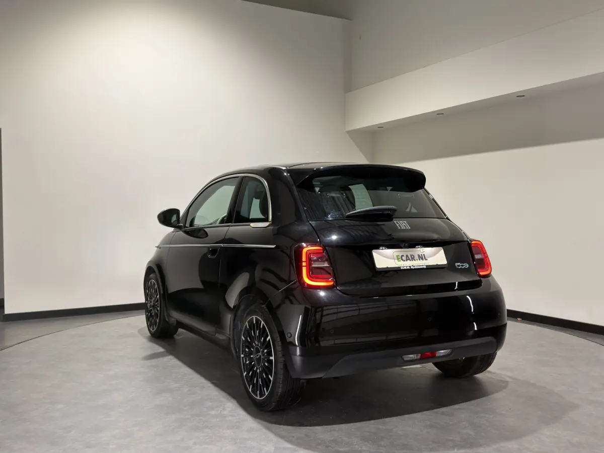 La Prima 42 kWh | JBL! audio | Verwarmbare stoelen | Panorama dak | Full led |