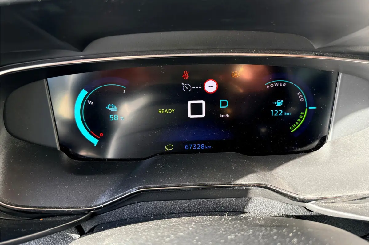 XL Feel 50 kWh TREKHAAK CAMERA CARPLAY 2X SCHUIFDEUR