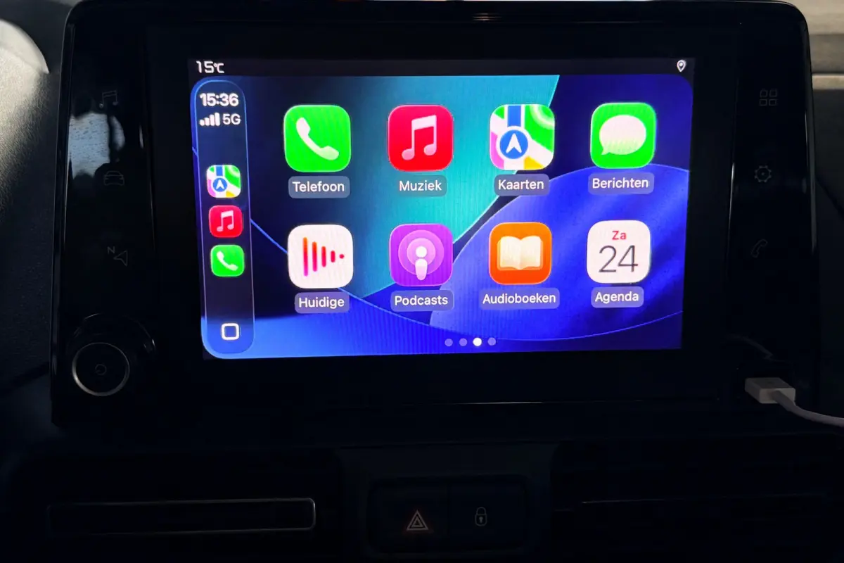XL Feel 50 kWh TREKHAAK CAMERA CARPLAY 2X SCHUIFDEUR