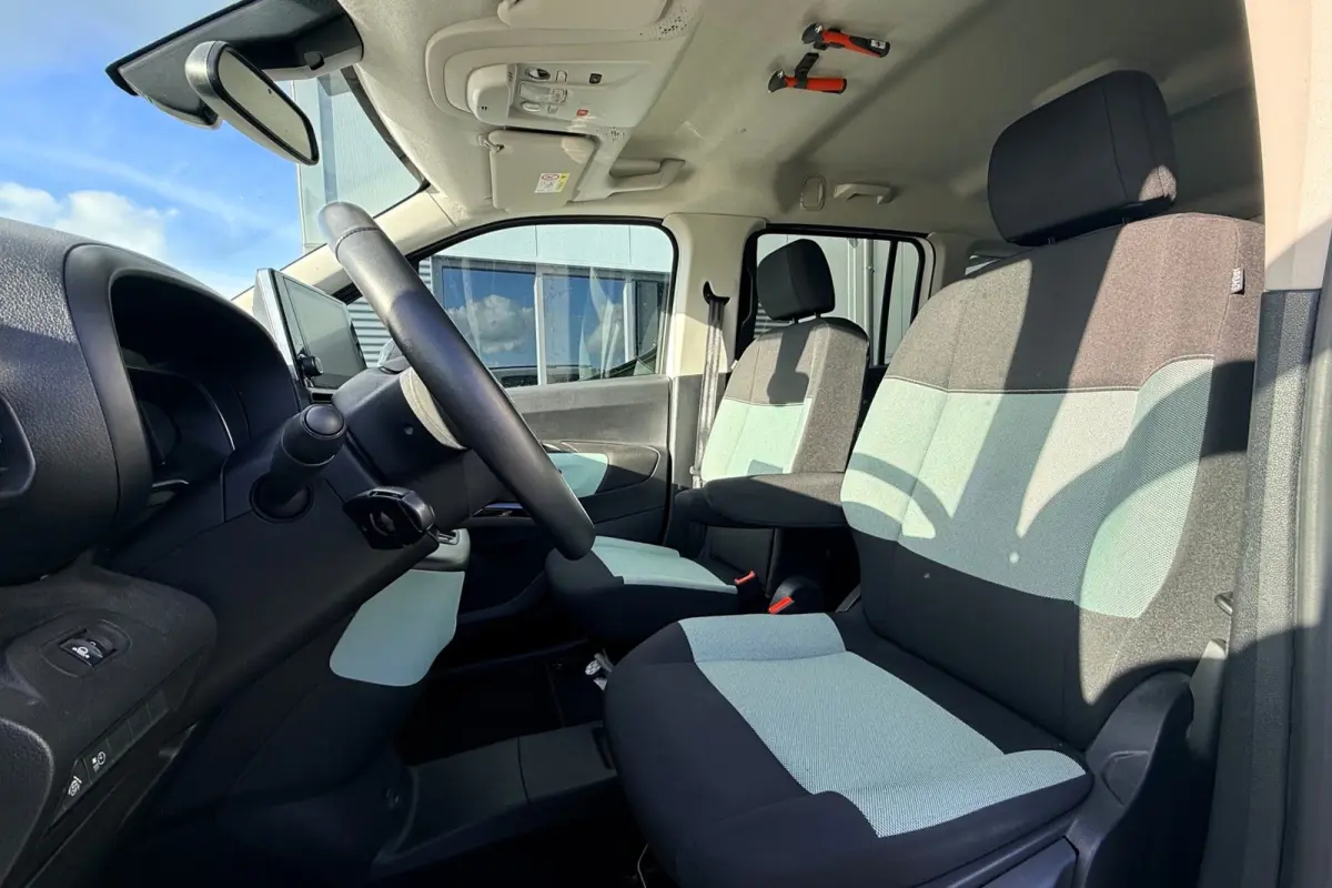XL Feel 50 kWh TREKHAAK CAMERA CARPLAY 2X SCHUIFDEUR