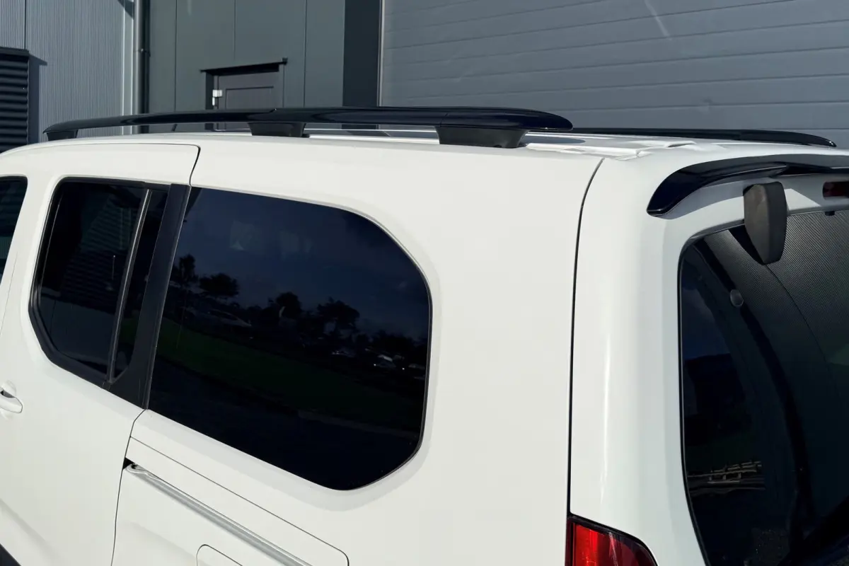 XL Feel 50 kWh TREKHAAK CAMERA CARPLAY 2X SCHUIFDEUR
