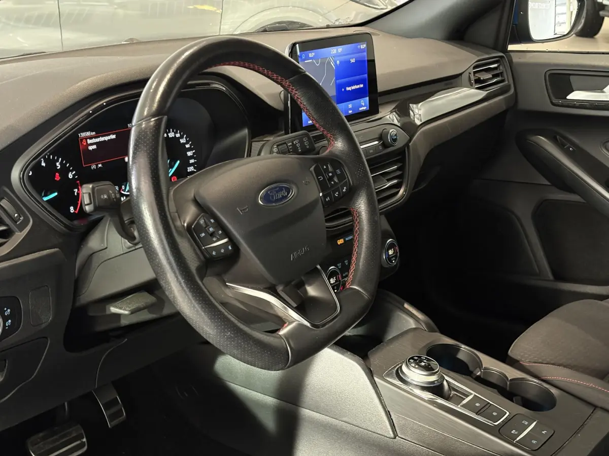 1.0 EcoBoost ST-Line | DISTRIBUTIE VERVANGEN IN 2023 | AUTOMAAT | CAMERA | WINTER PACK | ALL SEASON BANDEN