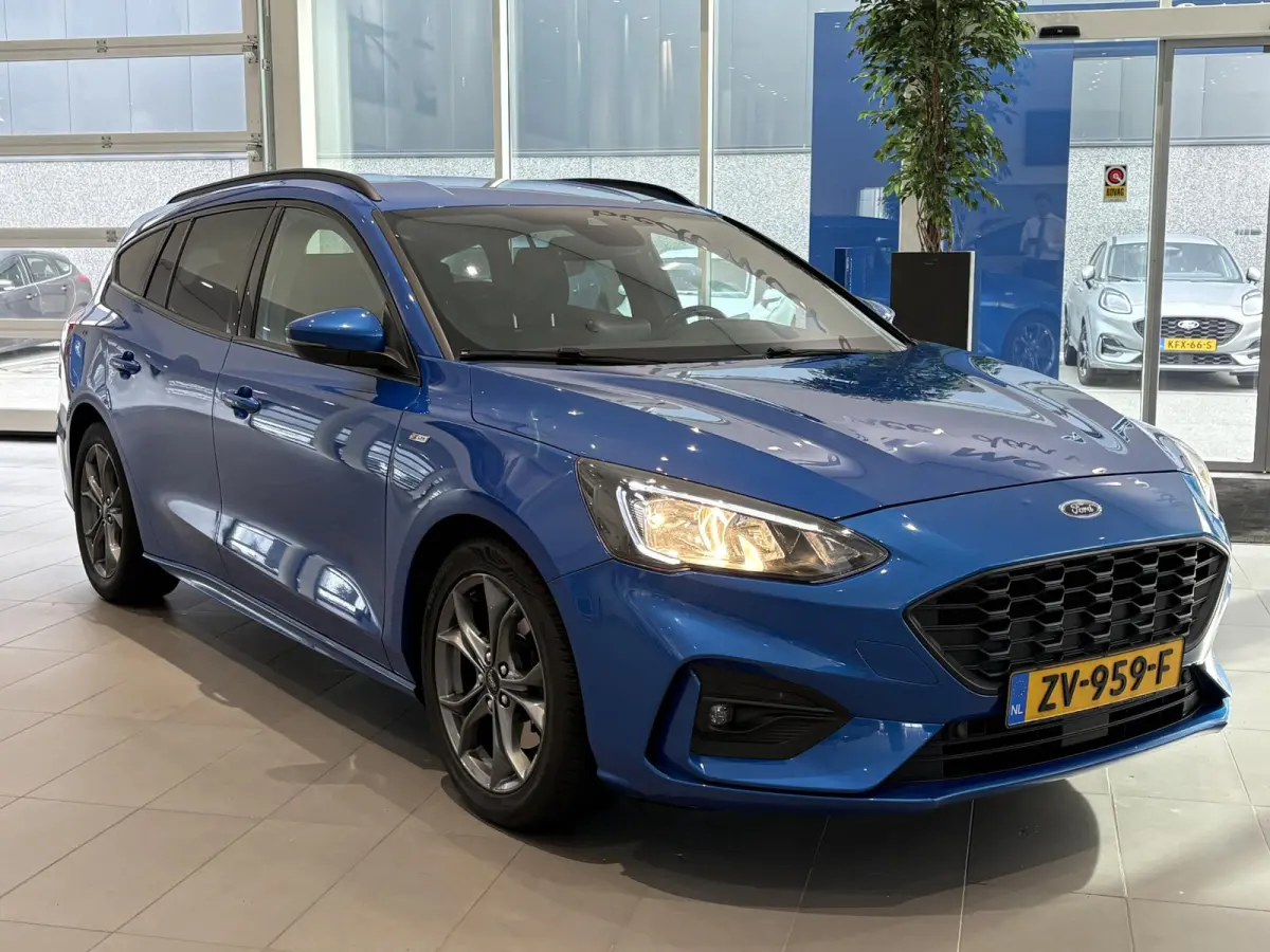 1.0 EcoBoost ST-Line | DISTRIBUTIE VERVANGEN IN 2023 | AUTOMAAT | CAMERA | WINTER PACK | ALL SEASON BANDEN