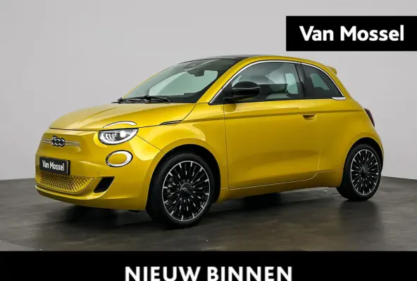 Icon 42 kWh | Camera | Stoelverwarming | LMV | Sensore V+A | Apple Carplay | Cruise Control | PANO | Dodehoekdetectie | DAB | 118PK | WLTP 331 | LED | Tot 8 jaar speciale garantie!
