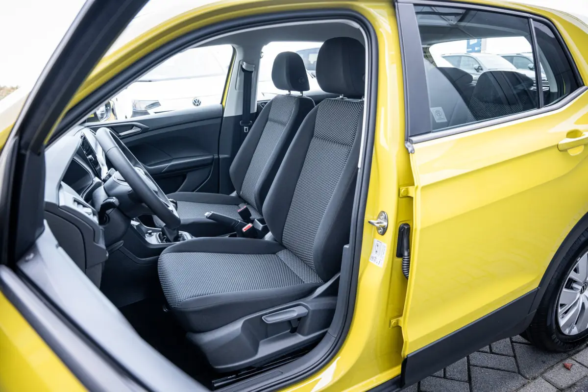 Edition | 'App-Connect' smartphone integratie | Achterlichten LED | Afstandscontrolesysteem (Front Assist)