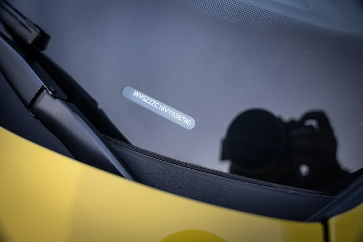 Edition | 'App-Connect' smartphone integratie | Achterlichten LED | Afstandscontrolesysteem (Front Assist)