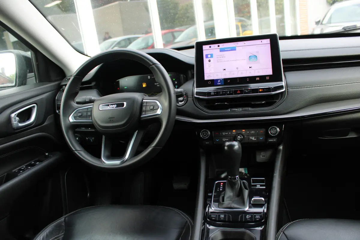 4xe 190 Plug-in Hybrid Night Eagle