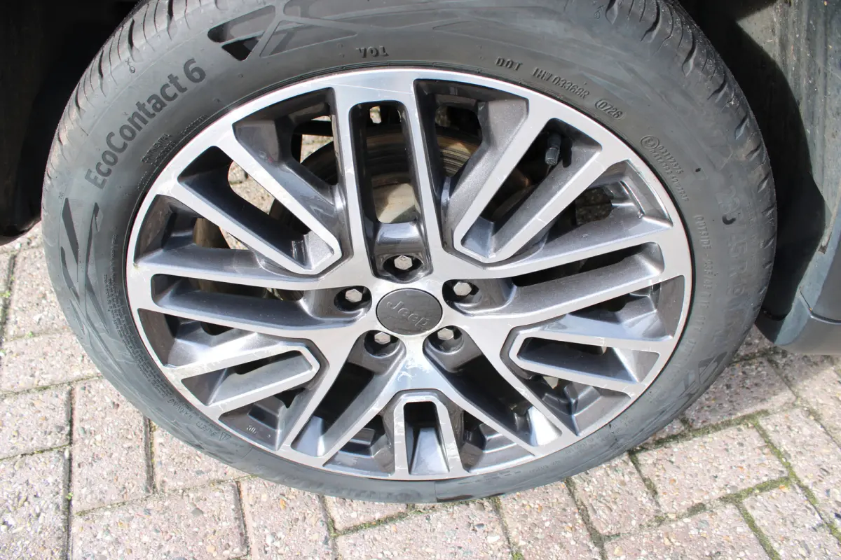 4xe 190 Plug-in Hybrid Night Eagle