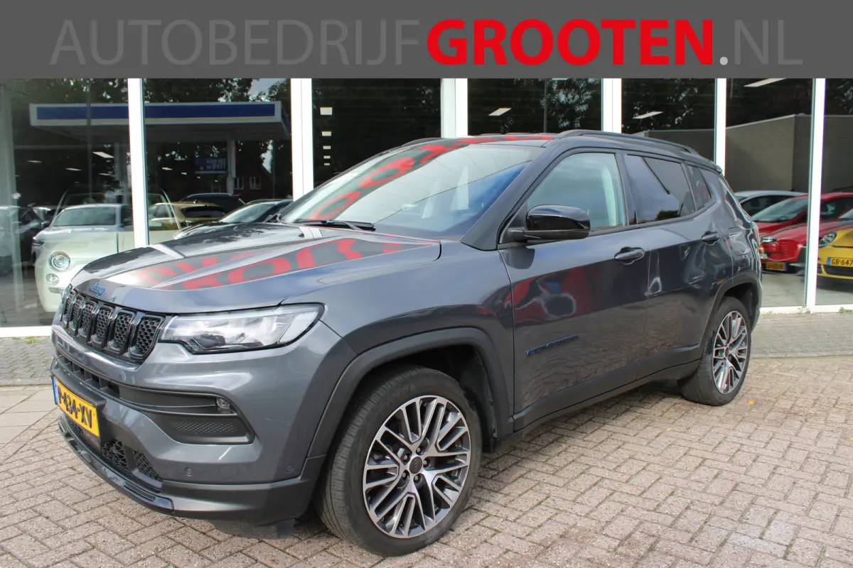 4xe 190 Plug-in Hybrid Night Eagle