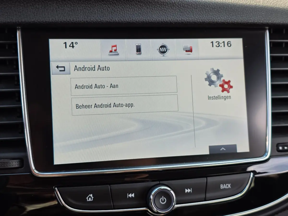 1.4 Turbo Innovation | TREKHAAK | CARPLAY | CAMERA