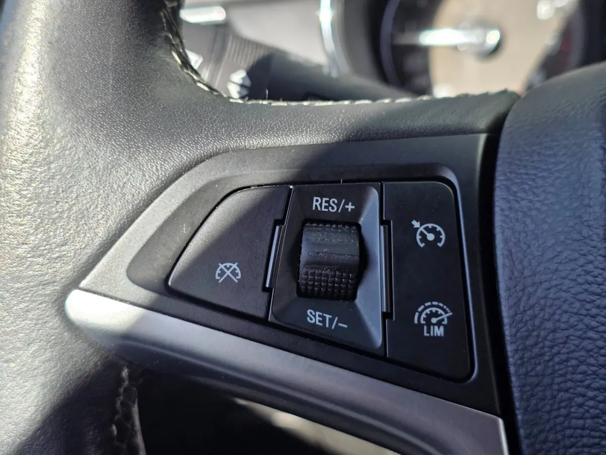 1.4 Turbo Innovation | TREKHAAK | CARPLAY | CAMERA