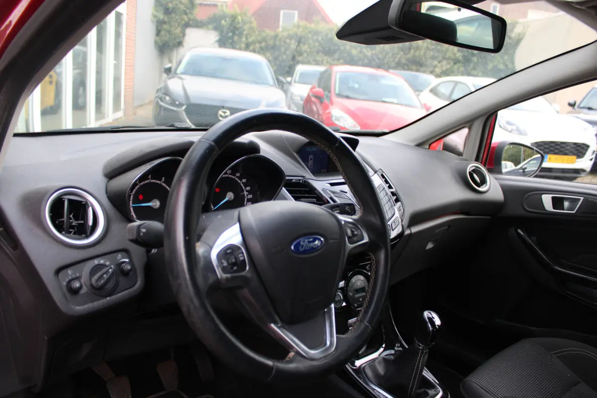 1.0 EcoBoost Titanium