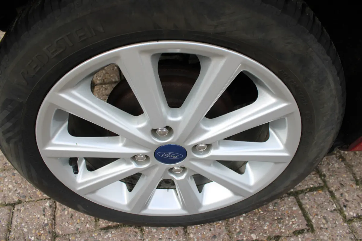 1.0 EcoBoost Titanium