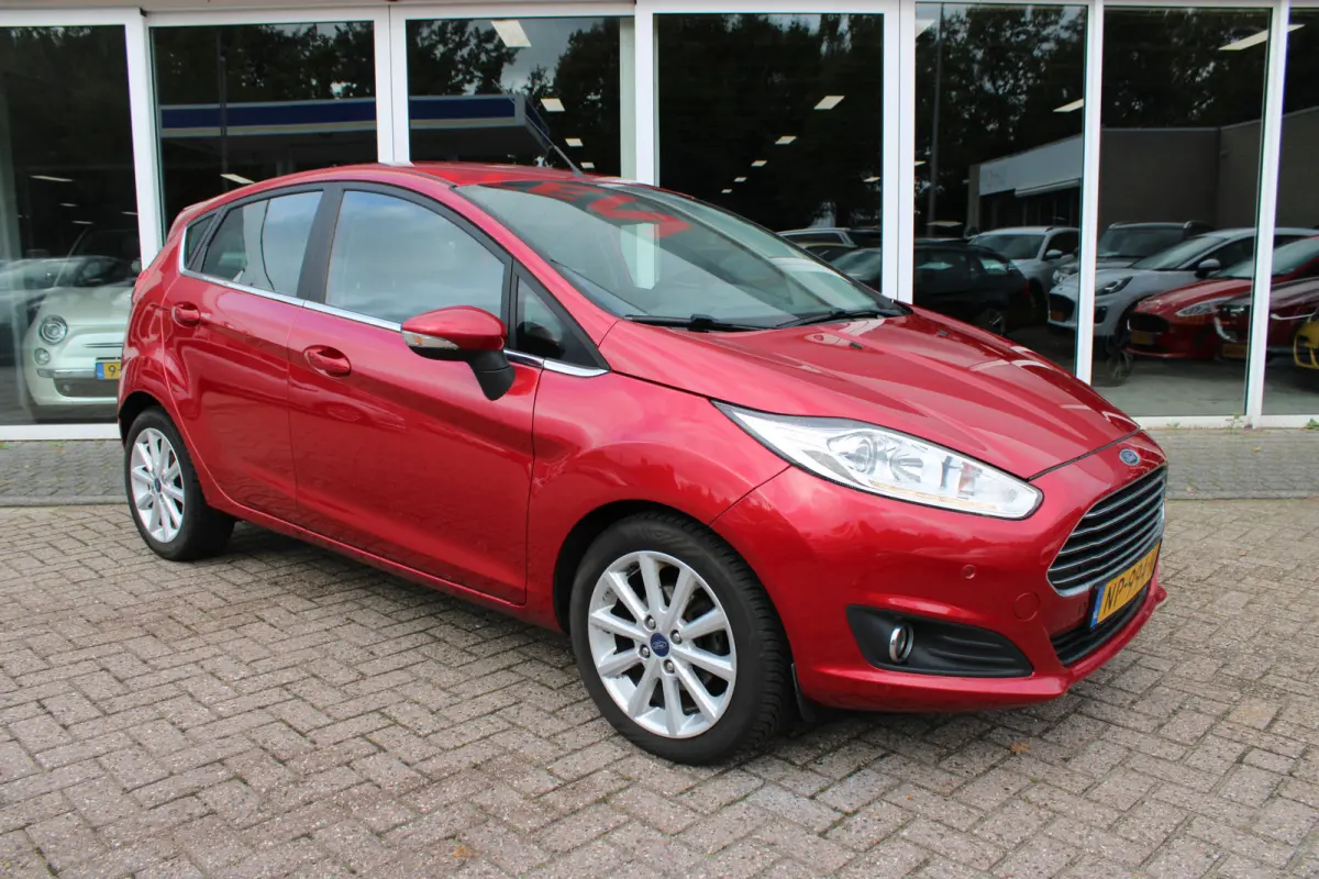 1.0 EcoBoost Titanium