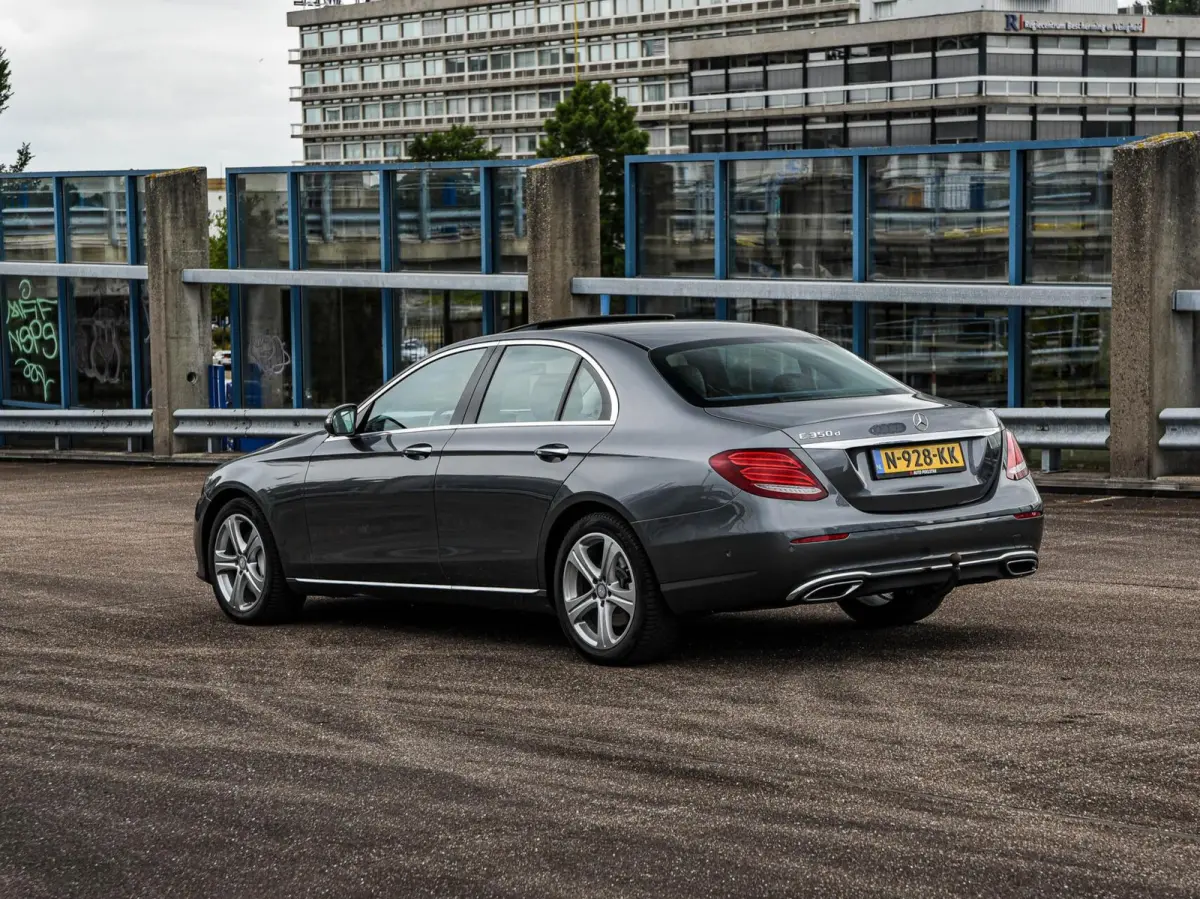 350 d