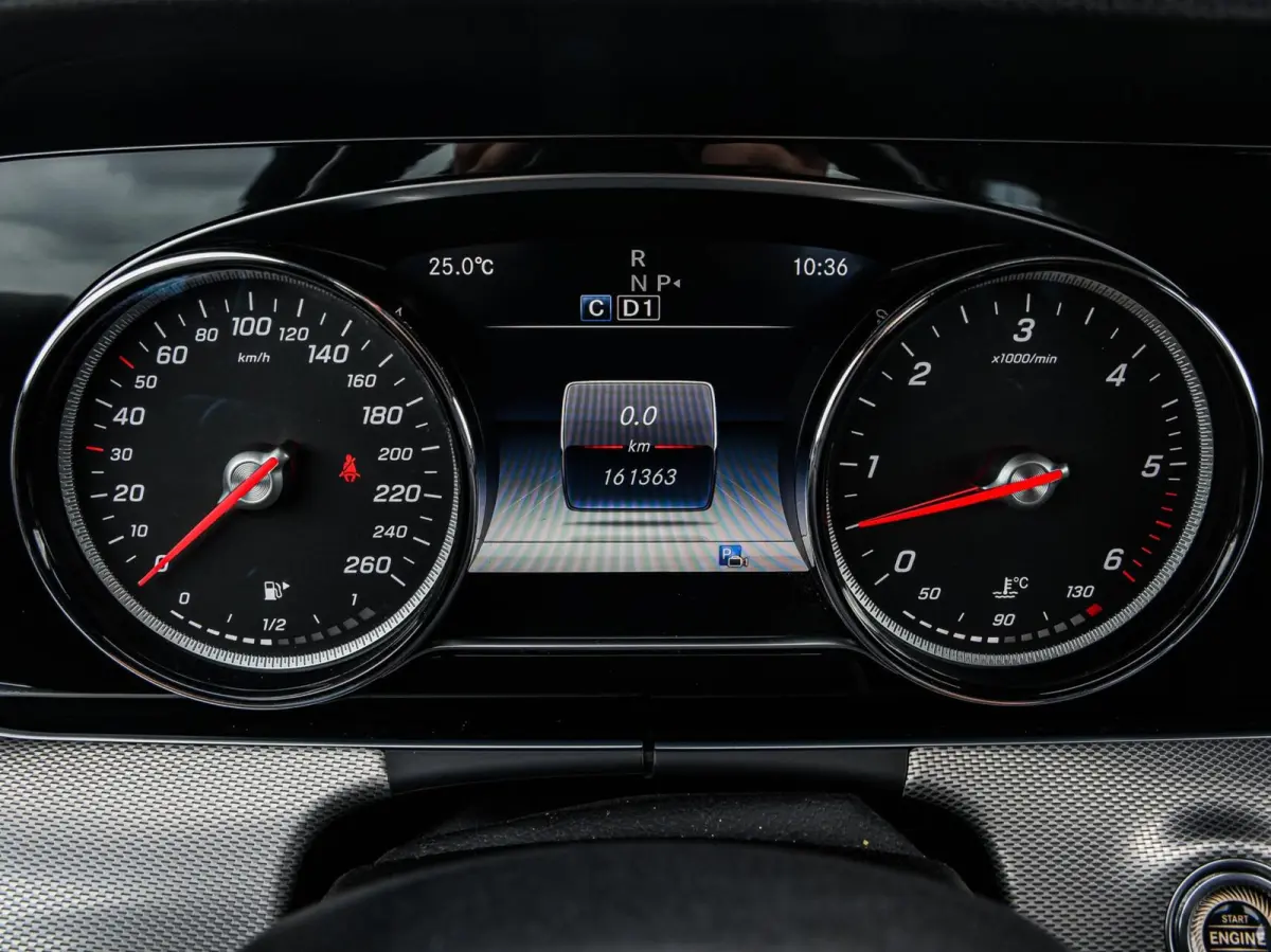 350 d