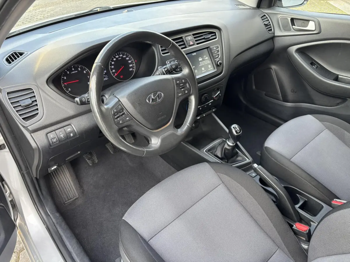 1.0 T-GDI Comfort | Carplay | Camera | 15 inch | Stoel+stuurverwarming