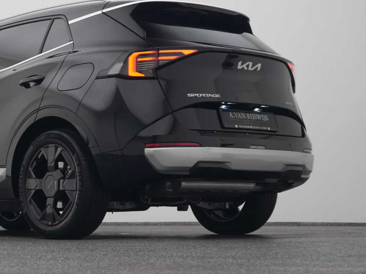 1.6 T-GDi Plug-in Hybrid DynamicLine | CAMERA | ADAPTIVE | STOEL- EN STUURVERW.