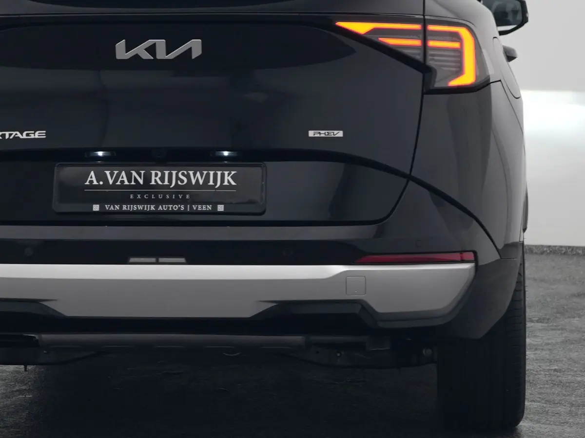 1.6 T-GDi Plug-in Hybrid DynamicLine | CAMERA | ADAPTIVE | STOEL- EN STUURVERW.