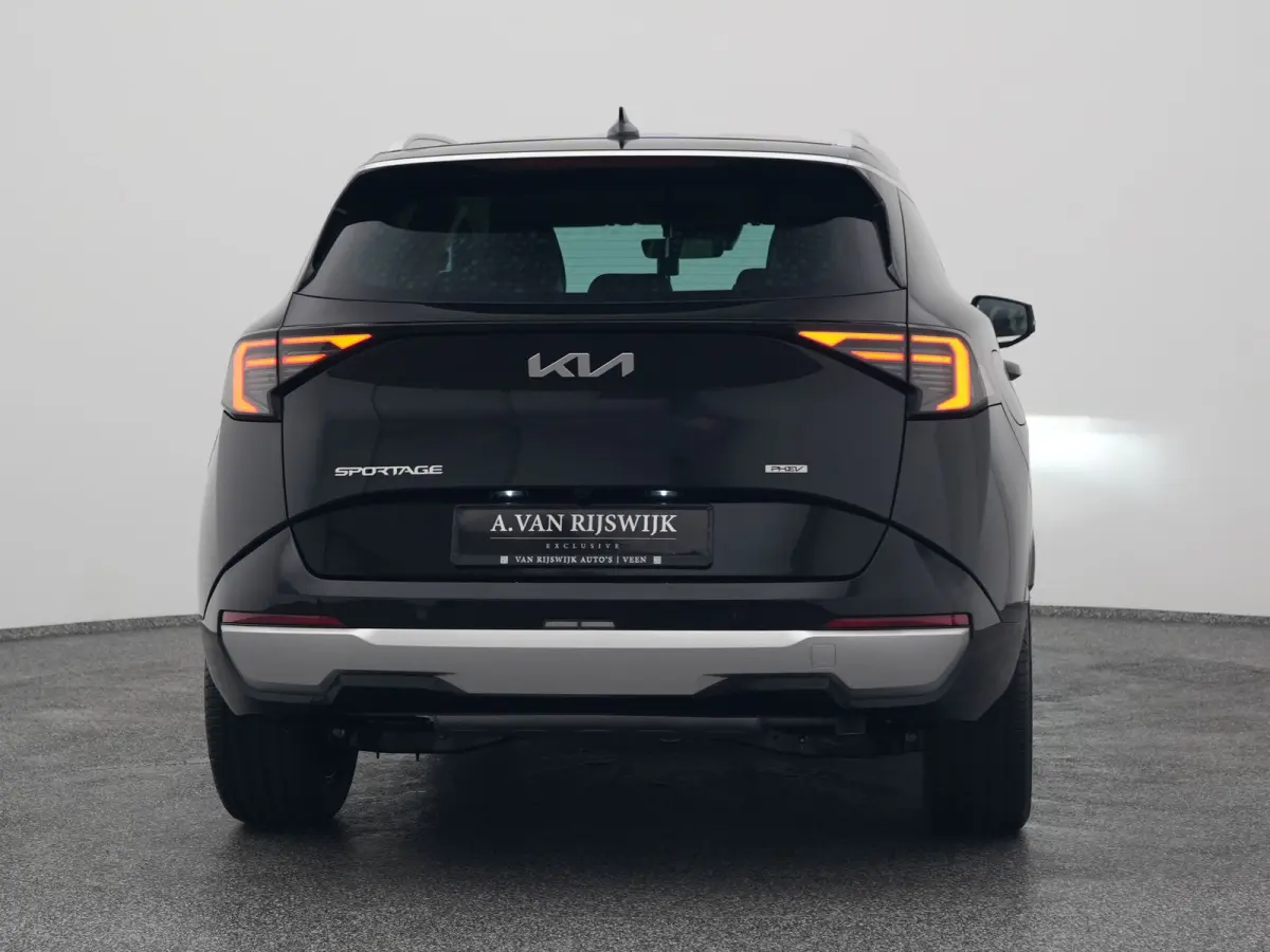 1.6 T-GDi Plug-in Hybrid DynamicLine | CAMERA | ADAPTIVE | STOEL- EN STUURVERW.