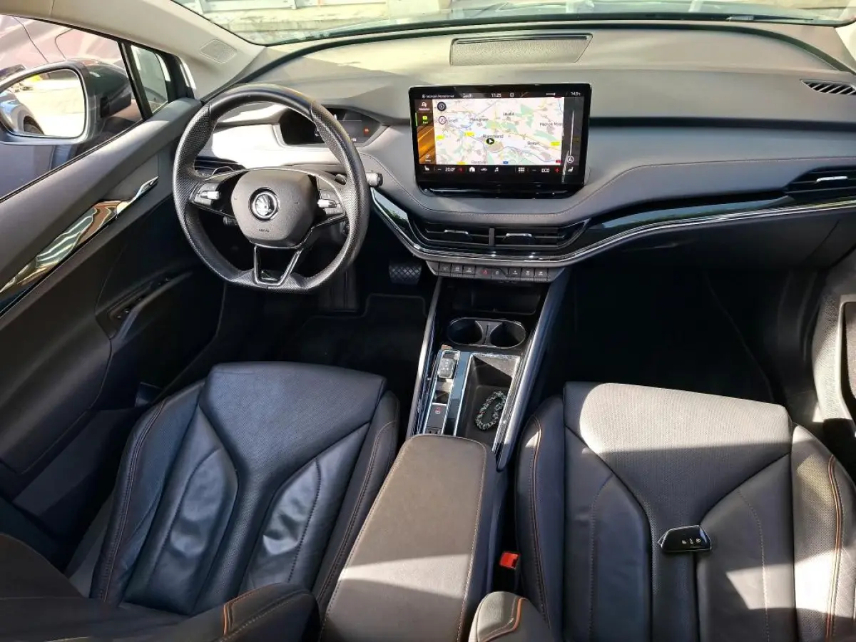 80 First Edition 204PK | WARMTEPOMP | EL. TREKHAAK | LEDER | MATRIX LED | EL. BEST.STOEL |  CARPLAY | CAMERA