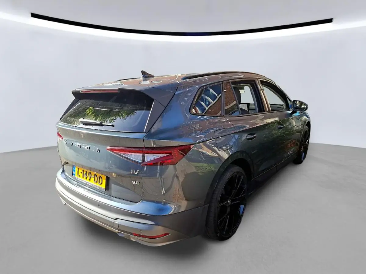 80 First Edition 204PK | WARMTEPOMP | EL. TREKHAAK | LEDER | MATRIX LED | EL. BEST.STOEL |  CARPLAY | CAMERA