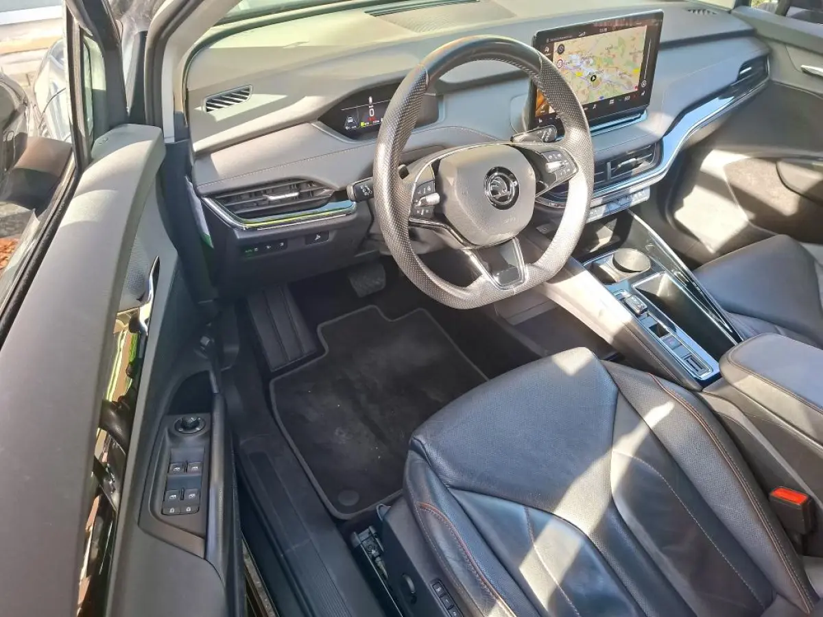 80 First Edition 204PK | WARMTEPOMP | EL. TREKHAAK | LEDER | MATRIX LED | EL. BEST.STOEL |  CARPLAY | CAMERA