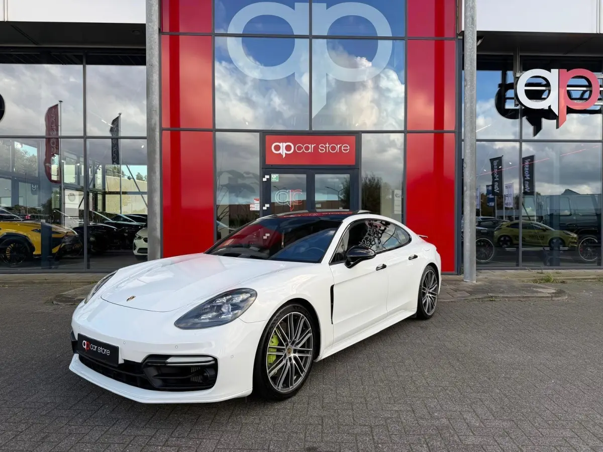 2.9 4 E-Hybrid | Pano | Burmester | Memory Seats | Keyless |