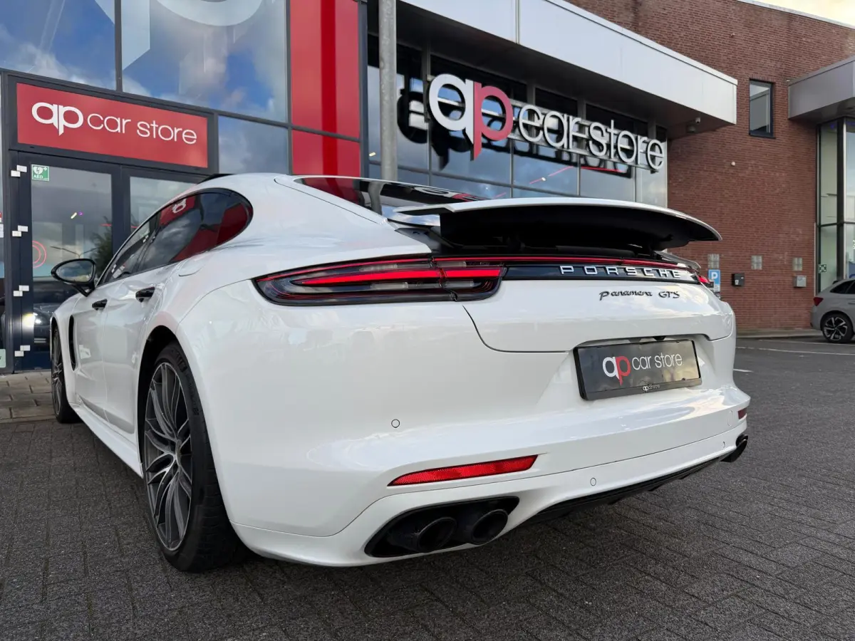 2.9 4 E-Hybrid | Pano | Burmester | Memory Seats | Keyless |