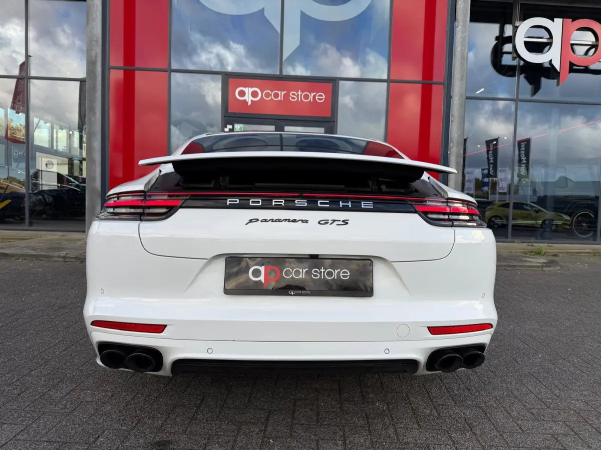 2.9 4 E-Hybrid | Pano | Burmester | Memory Seats | Keyless |