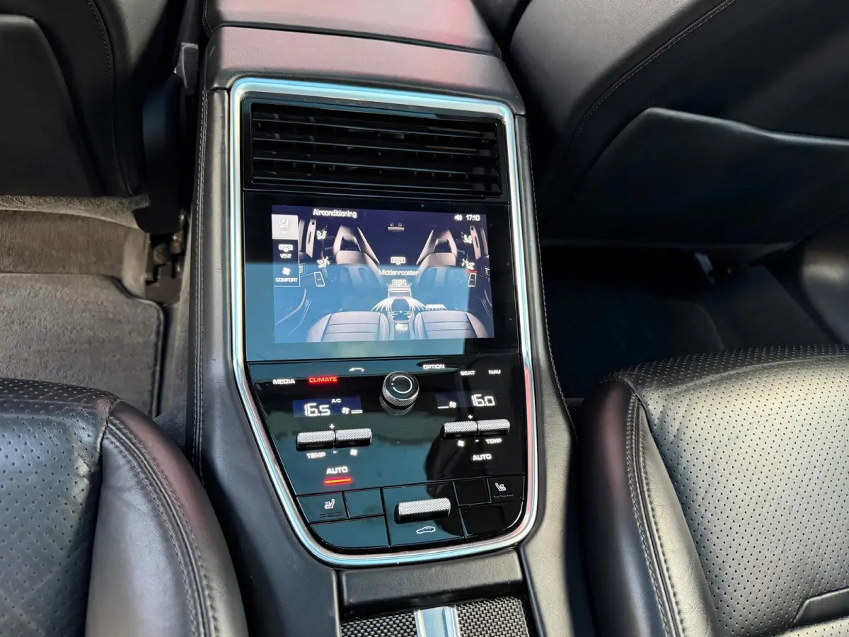 2.9 4 E-Hybrid | Pano | Burmester | Memory Seats | Keyless |