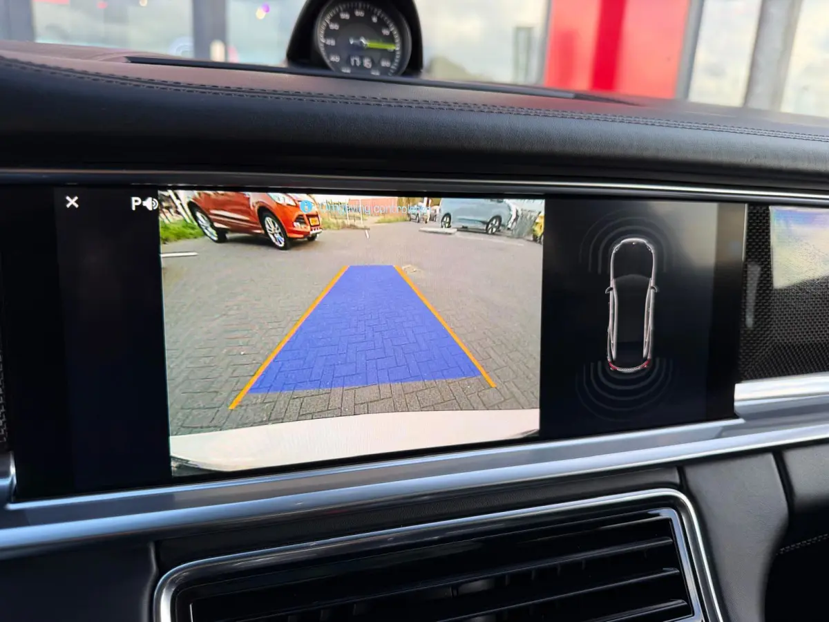 2.9 4 E-Hybrid | Pano | Burmester | Memory Seats | Keyless |