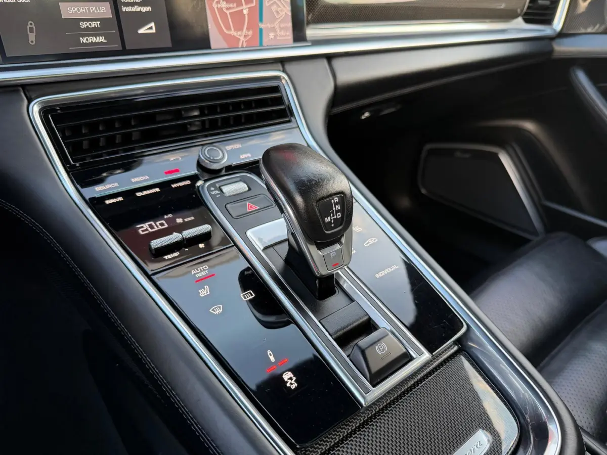 2.9 4 E-Hybrid | Pano | Burmester | Memory Seats | Keyless |