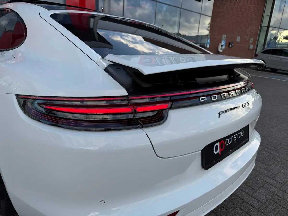 2.9 4 E-Hybrid | Pano | Burmester | Memory Seats | Keyless |